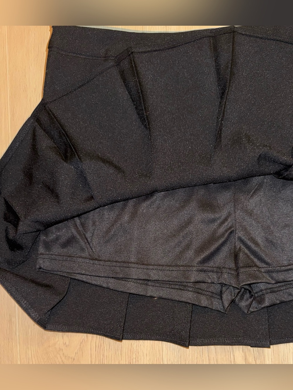 Black Pleated Mini Skirt - Picture 2 of 2
